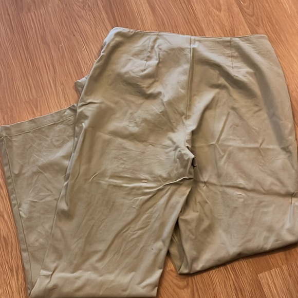Dockers Women's Stretch Vintage Khaki Pants Size 6 Short - Picture 5 of 5